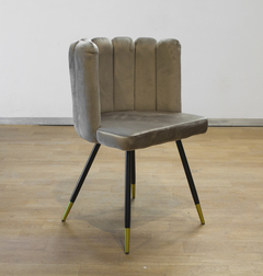 Silla de terciopelo Bizon base negra y dorada FRIEDEBERG Hand chair style en internet
