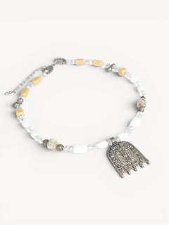 Collar corto Kuwait en internet