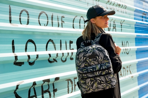 Mochila blonda