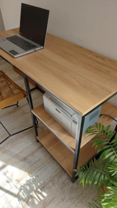 Escritorio Industrial 02