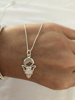 Cadena con dije nena . Plata 925