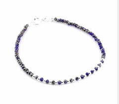 Pulsera con piedritas azules 