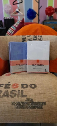 Sabana ajustable 1 /1/2 plaza 144 hilos