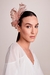 Fascinator estilo kate middleteon na cor Rosa antigo para casamentos ao ar livre pode ser usado com cabelo solto ou preso. 