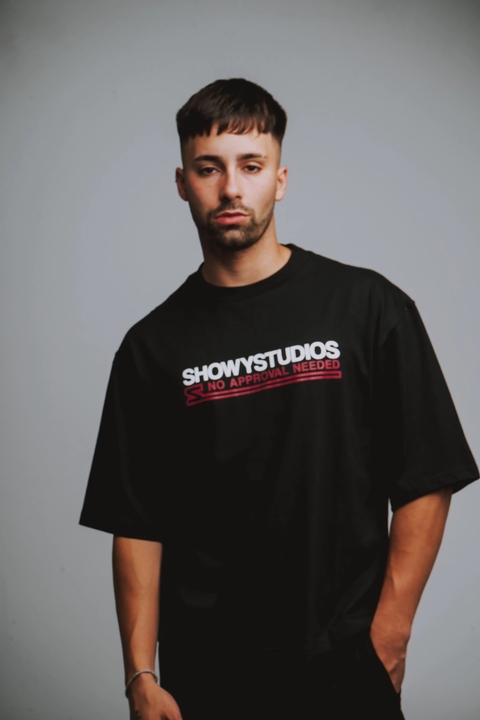 REMERA SHOWY BOXYFIT