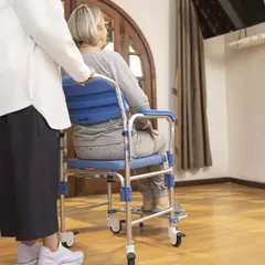 Cadeira de Banho em Alumínio até 150 Kg D60 Dellamed - comprar online