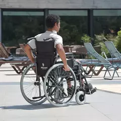 Cadeira de Rodas Aço Dobrável até 120 Kg D400 Dellamed - comprar online