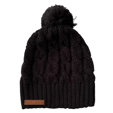 Gorro Basic con Pompón NEGRO