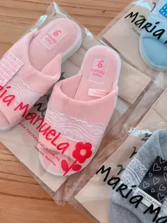 Pantuflas Plush con puntilla - comprar online