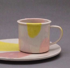 Taza de cerámica manchas de color en internet
