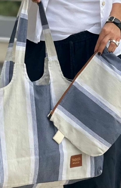 Bolso tusor con neceser