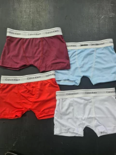 Cueca Calvin Klein Kids P na internet