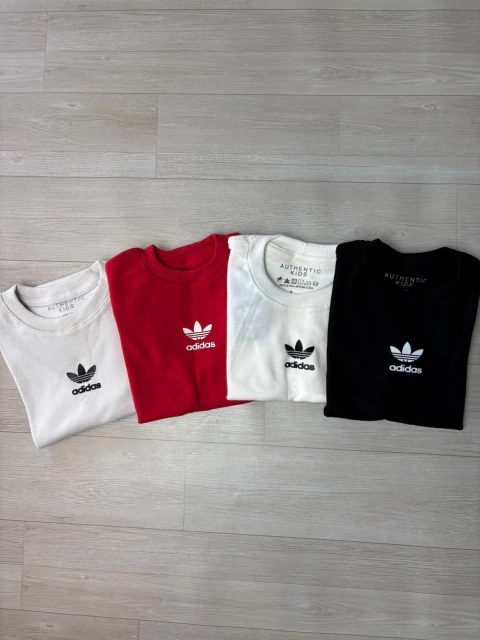 Oversized Adidas Básica