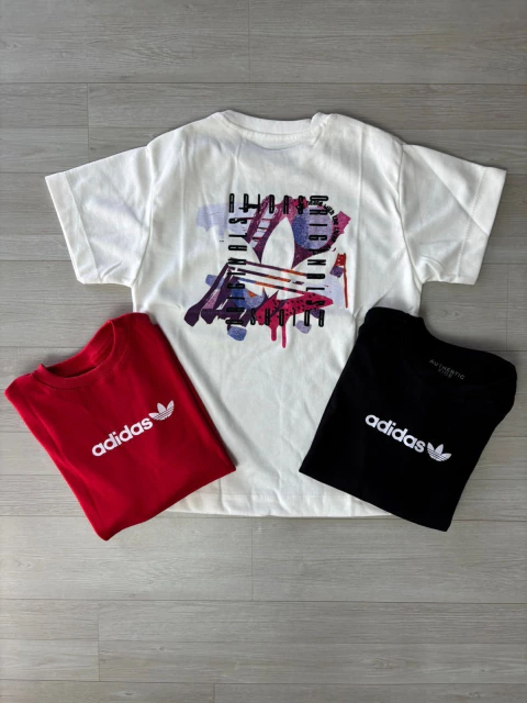 Oversized Adidas originals