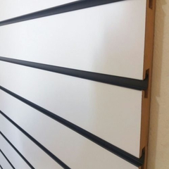 Kit Painel Canaletado Mdf 1,50x90cm Com 30 Ganchos 15CM zincado na internet