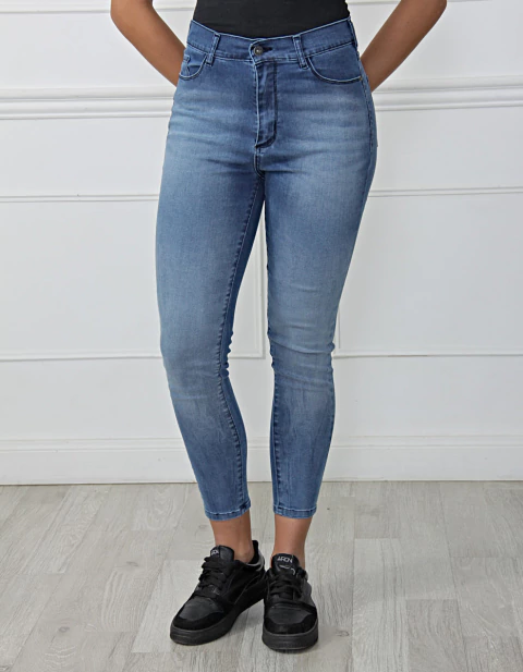 Je Barbie RM Ligth Blue Bigotes T 34/44 (JE001244)