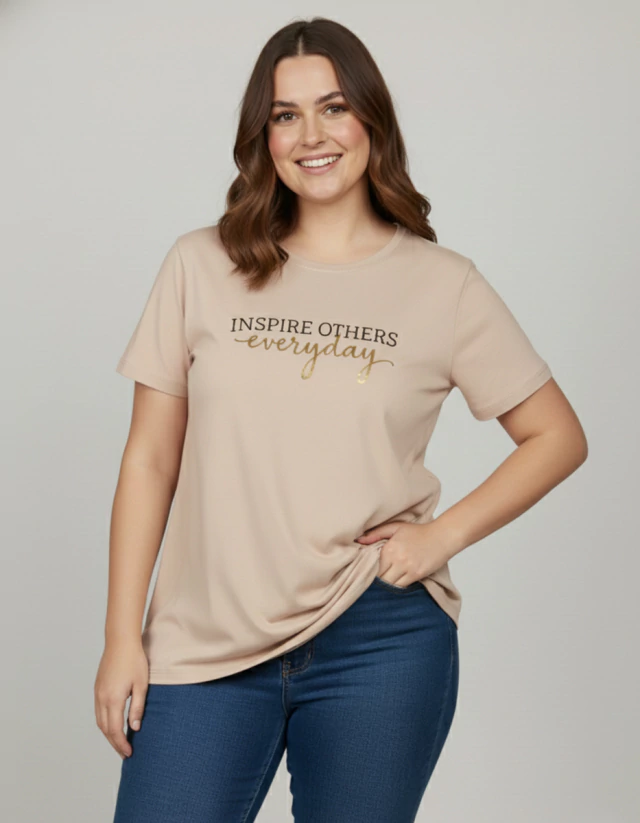Remera kora inspire others everyday foil algodón curvy talla xl/3xl (Onyx Jeans)