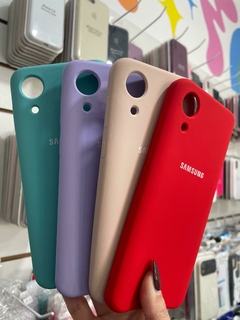 Silicona con logo Samsung A03 Core en internet