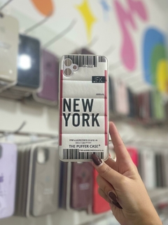 Funda Puffer NY Samsung A04/ A04e - comprar online
