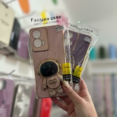 Funda con soporte Astronauta Motorola - Happy Móvil