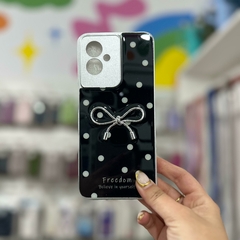 Funda a lunares Motorola G55 en internet