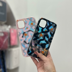 Funda Katte con magsafe iPhone 11 en internet