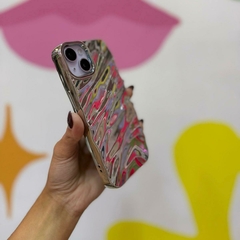 Funda Berta Metalizada iPhone - Happy Móvil