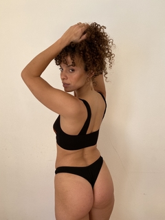 Conjunto venus modal print con less tiro alto