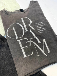 Remera Dreams en internet