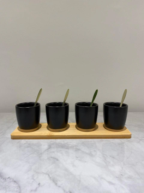 Set x 4 copetineros porcelana con cucharas