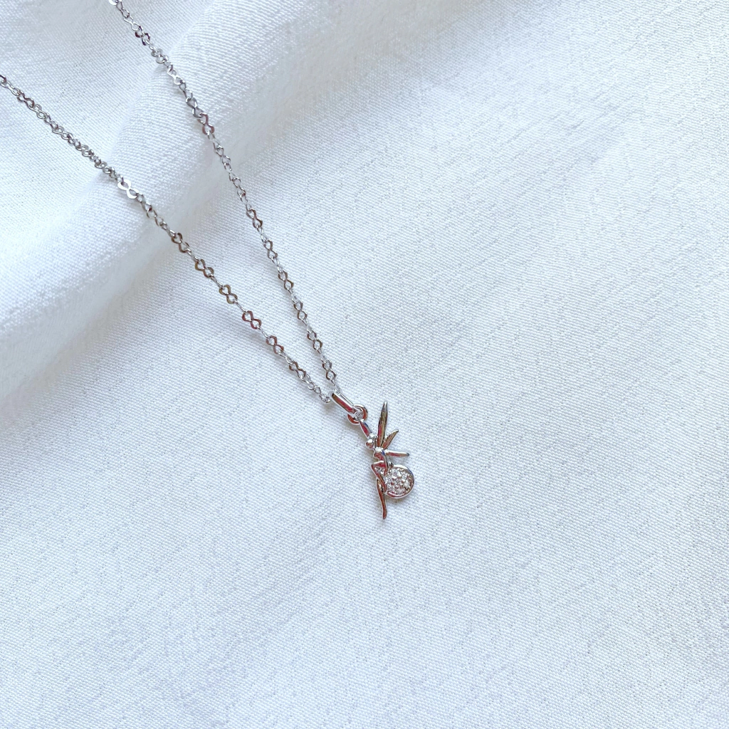 Colar pingente fada banho ródio