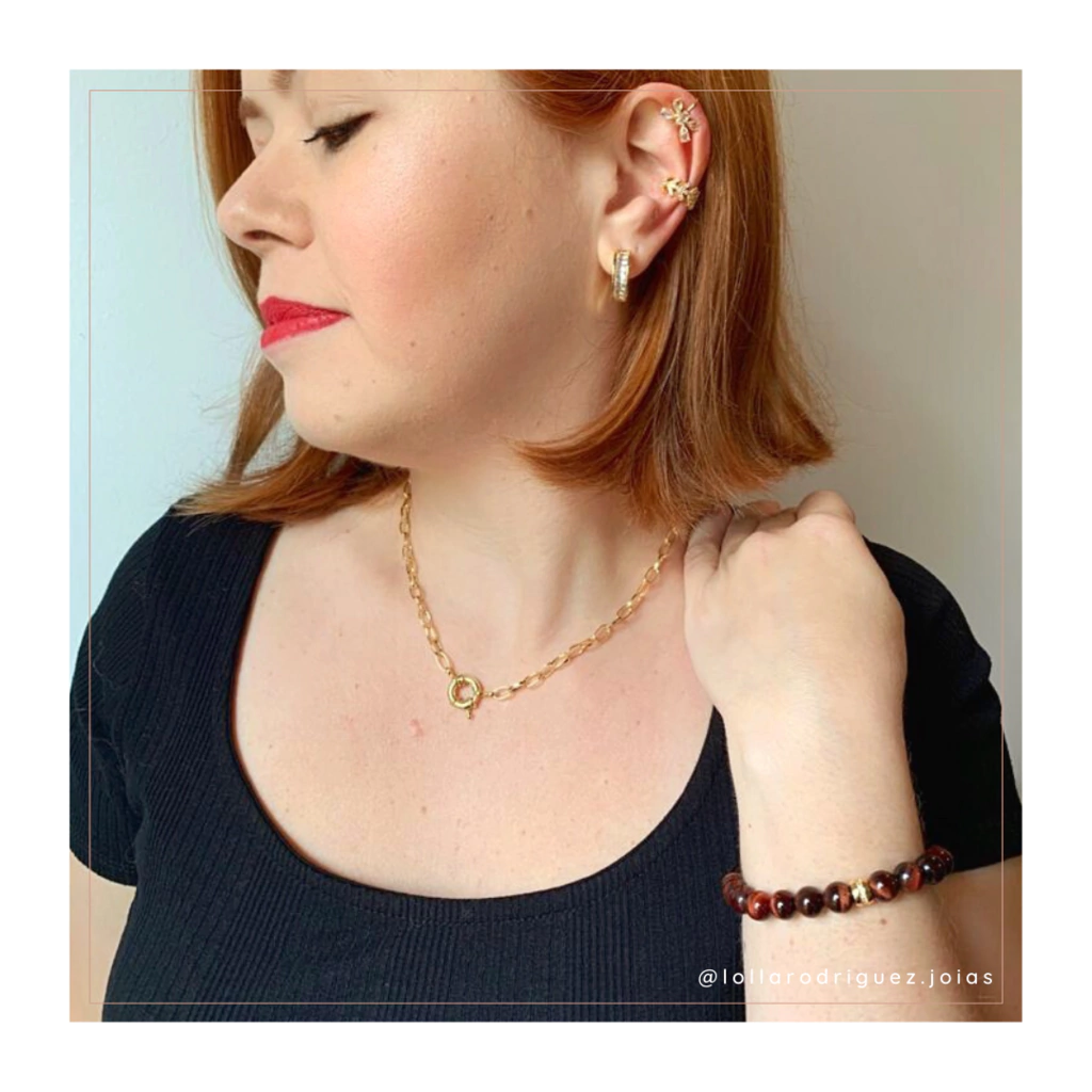 Colar choker corrente cadeado banho ouro