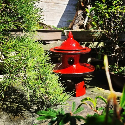 Lanterna japonesa ( torô ) em cerâmica A23x20Cm