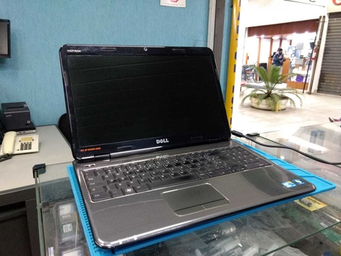 Laptop Dell Inspiron N5010 i3 4GB 500GB Disco rígido