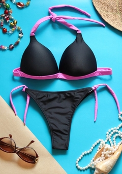 Bikini Antonia en internet