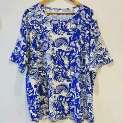 Remera Flora