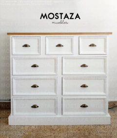 Cómoda Abril