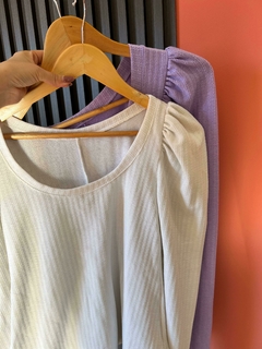 REMERA SUSAN MANGA PRINCESA LANILLA - tienda online