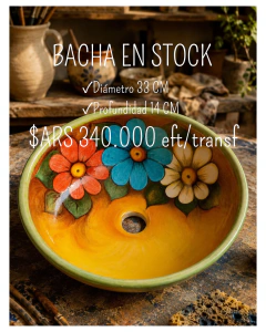 BACHA CON RAMO DE MARGARITAS