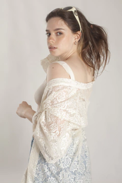 KIMONO WHITE en internet