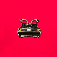 BACK TO THE FUTURE DELOREAN OUTATIME LAPEL PIN EXCLUSIVE EDITION