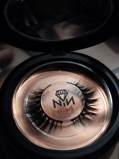 NINA LASHES : LUST -- NATHACHA NINA