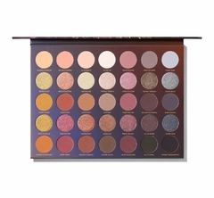35XS NO SILENT NIGHTS ARTISTRY PALETTE