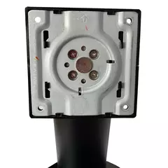 Base Universal 75mm x 75mm Preta C/ rotação e regulagem de altura