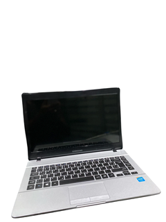 Notebook Samsung NP370E4k - Proc. Celeron 4 GB, HD 500 GB Bateria ok - Windows 10 - comprar online