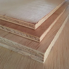 COMPENSADO NAVAL 2200X1600X18MM NATURAL