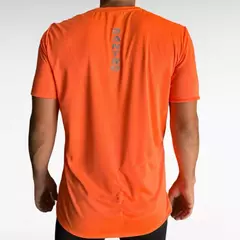 REMERA DEPORTIVA PANTRO C/BOLSILLO NARANJA UNISEX - comprar online