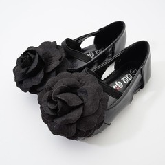 Sapatilha preta QQ Girls flor aplicada 21/22