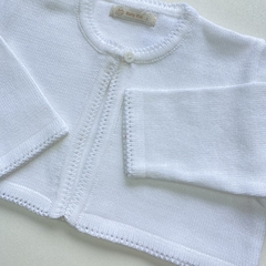 Bolerinho Curto Furinhos Branco - Baby Fio Tricot Infantil