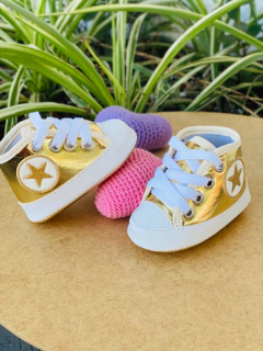 Tênis para Bebê cano Alto com Estrela dourado - comprar online